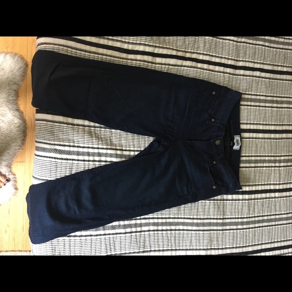 Size 28 PAIGE jeans - Picture 7 of 7